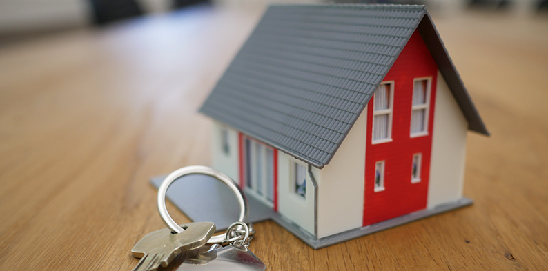 How Can A Real Estate Lawyer Protect Your Interests?